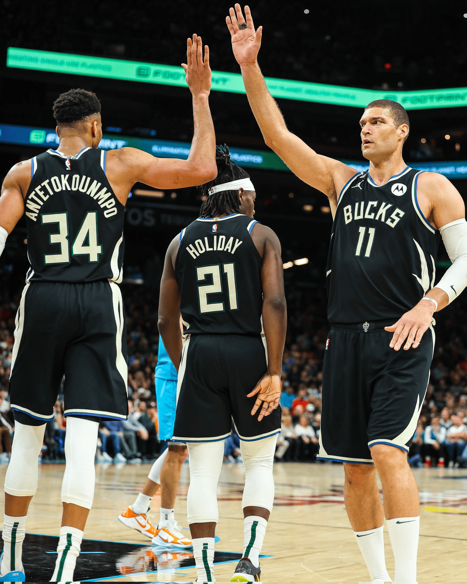 开云体育- 猛龙主帅英格拉姆恢复打全场