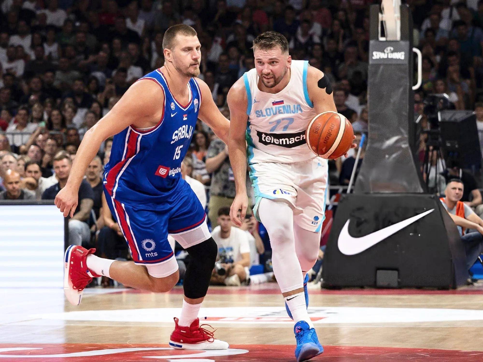 开云- 东契奇打美国队 